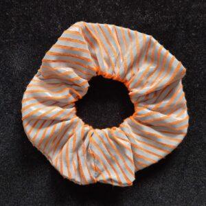 Helkivad patsikummid ehk Scrunchie - Oranži taustaga